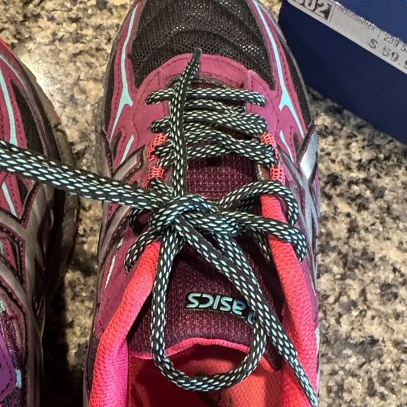 ASICS Women's Multicolor Athletic Shoes with box size 9.5 - Picture 8 of 9